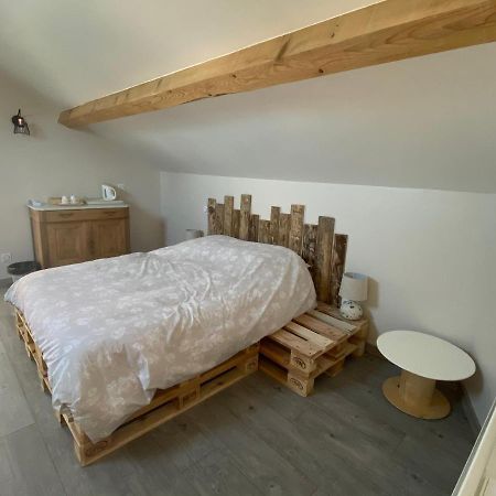 Chambre Privative Chez Toutoune Fontainebrux Экстерьер фото